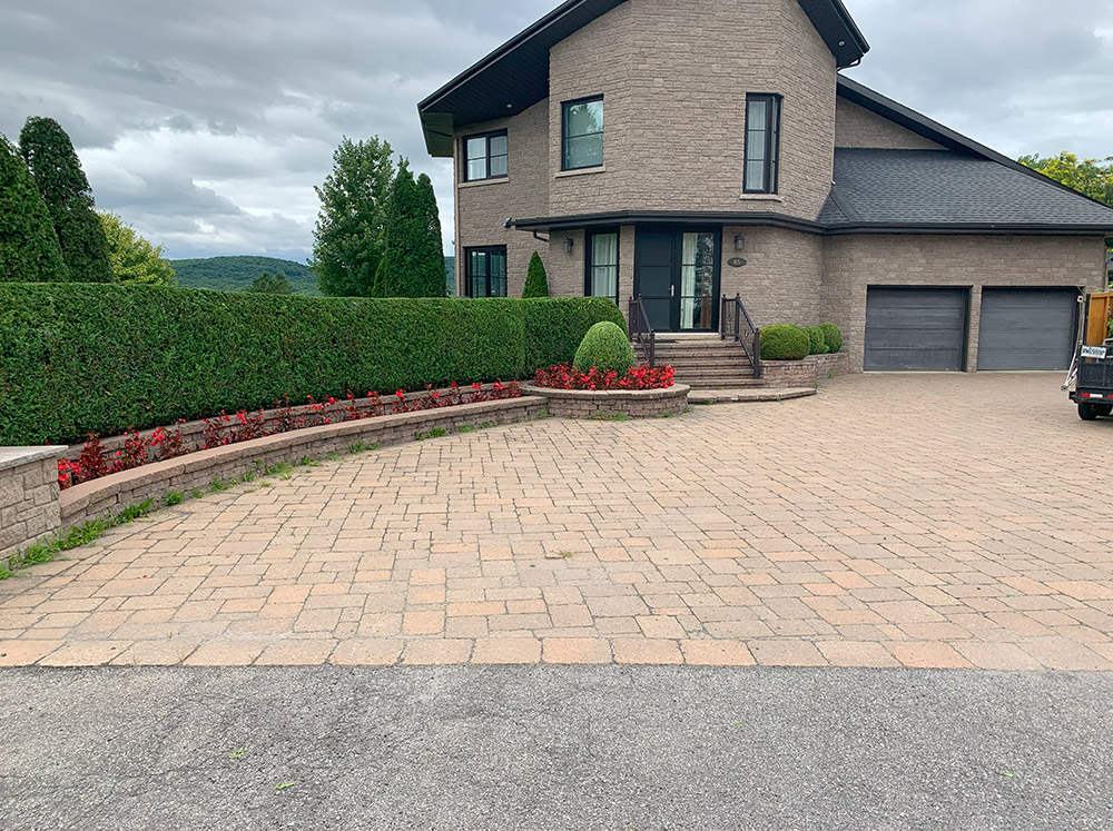 Hedge Trimming - Châteauguay Saint-Jean-sur-Richelieu Mercier Longueuil